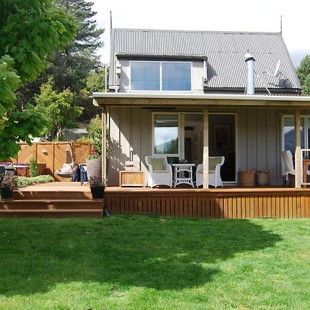 Private Cottage With Spa And Amazing Lake Views Closeburn Esterno foto