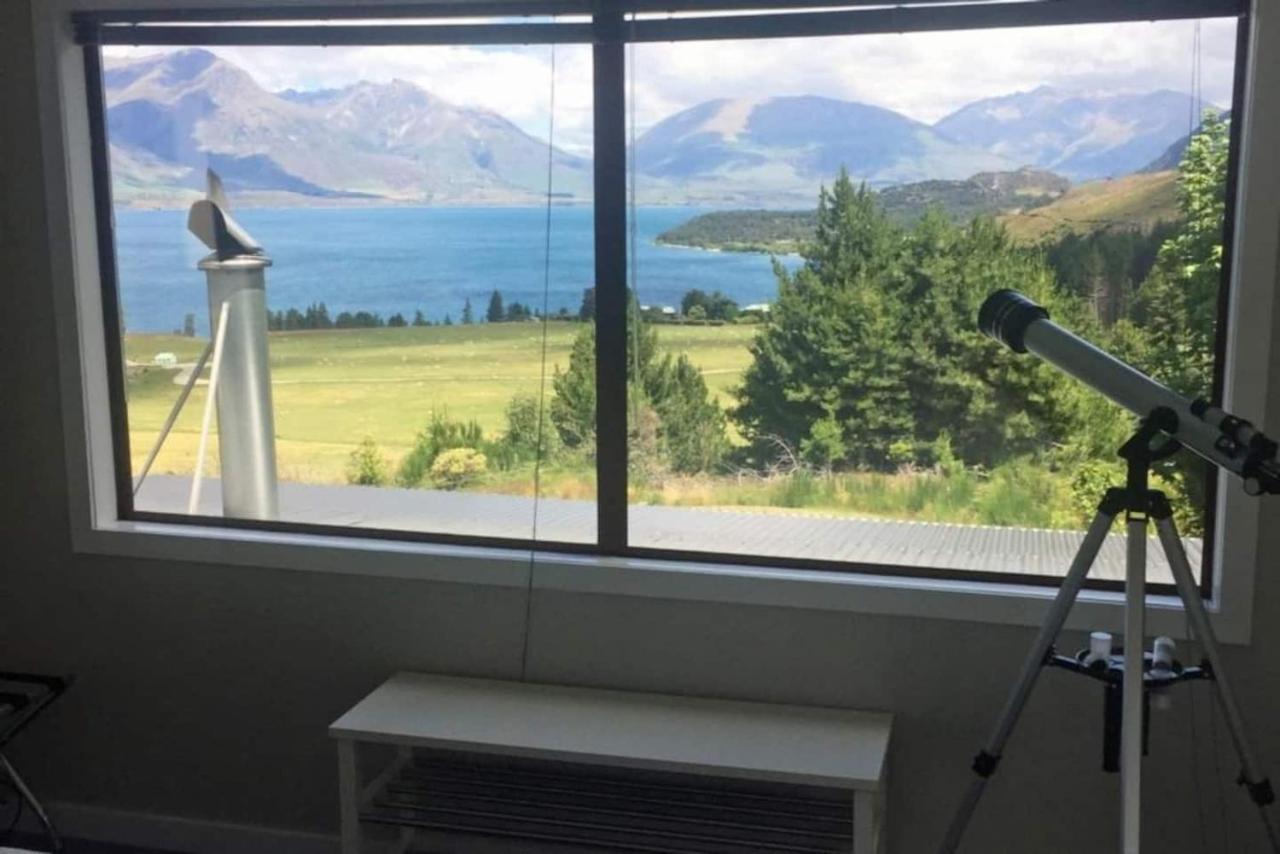 Private Cottage With Spa And Amazing Lake Views Closeburn Esterno foto