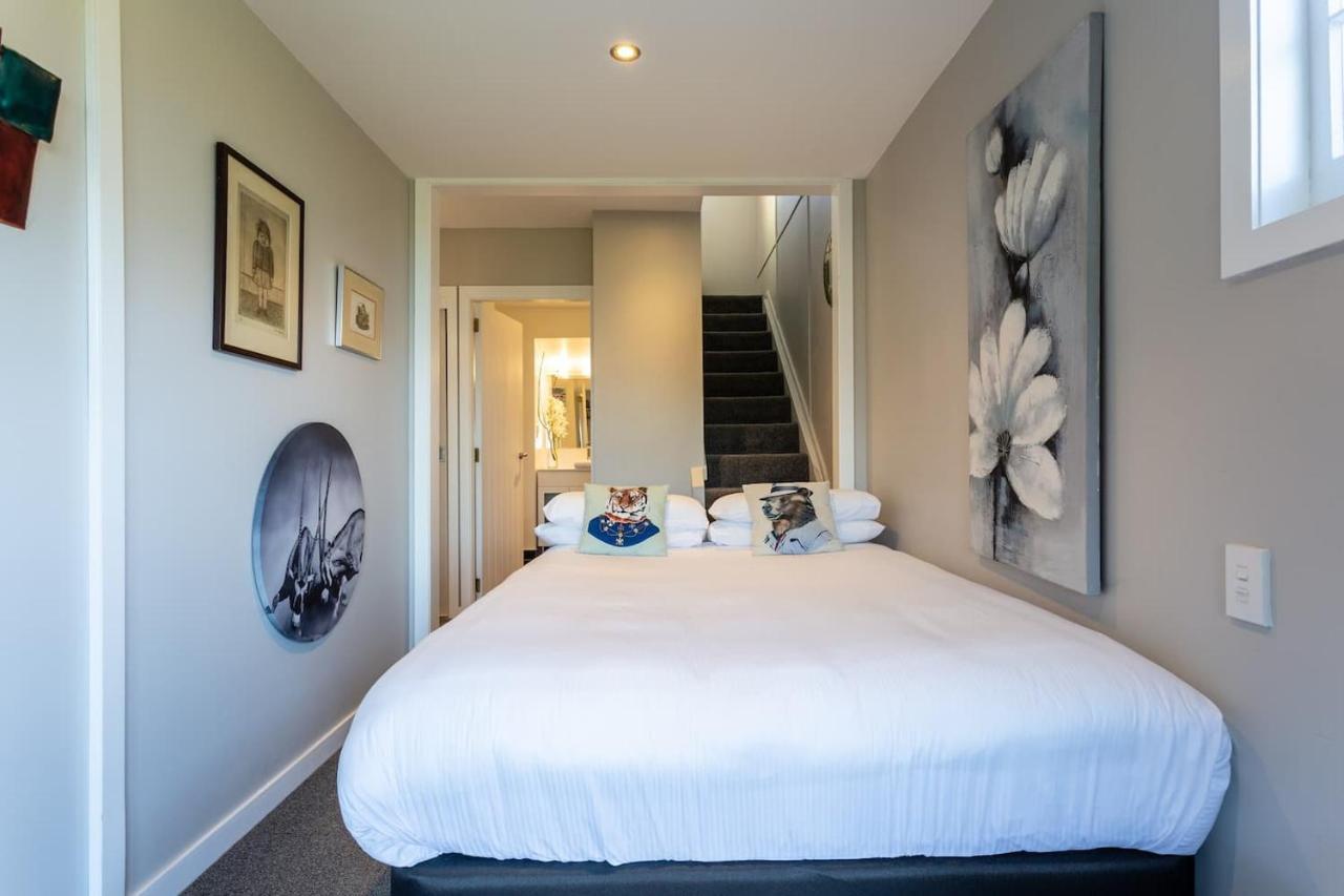 Private Cottage With Spa And Amazing Lake Views Closeburn Esterno foto